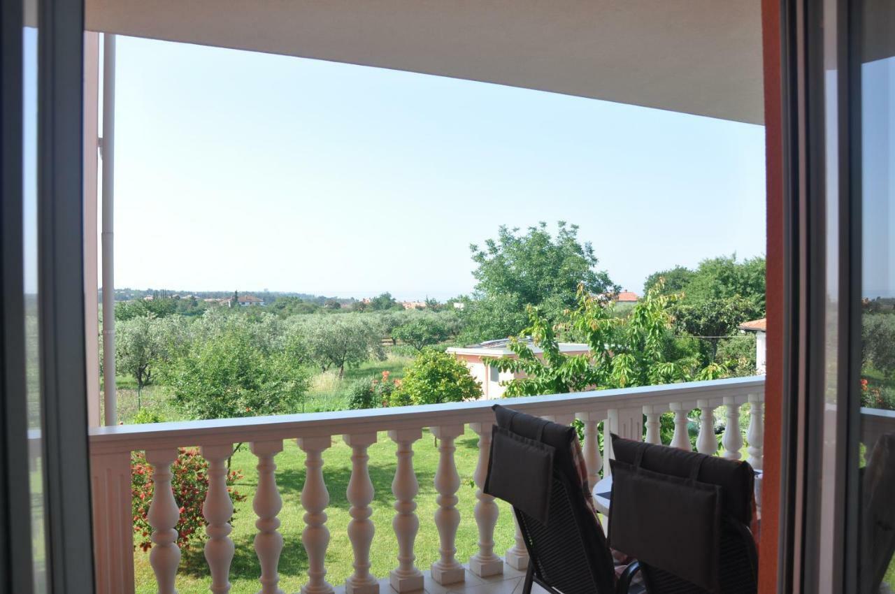 Apartments Rosa Умаг Екстериор снимка