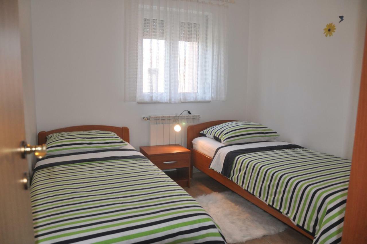 Apartments Rosa Умаг Екстериор снимка