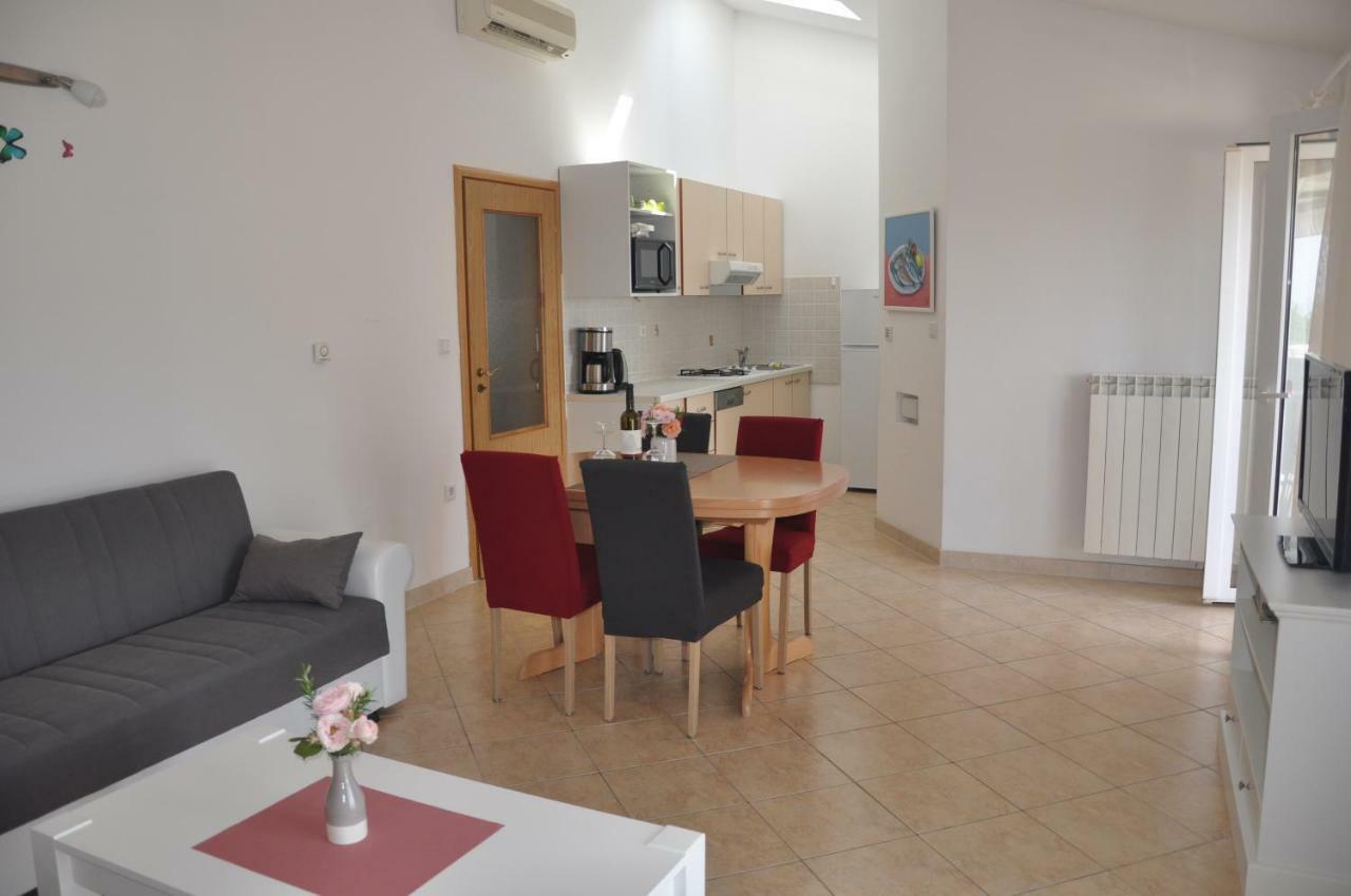 Apartments Rosa Умаг Екстериор снимка