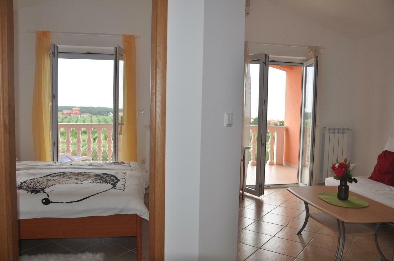 Apartments Rosa Умаг Екстериор снимка